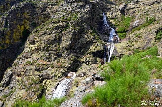 DE TOMBO EM TOMBO....jpg DE TOMBO EM TOMBO....jpg