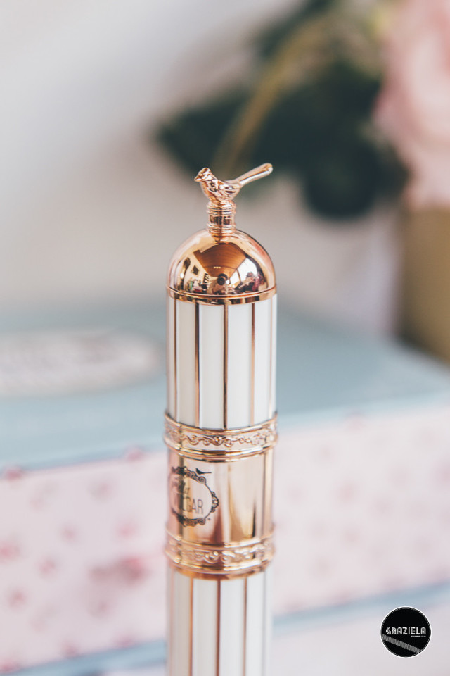 Pretty_Vulgar-9822.jpg Pretty_Vulgar-9822.jpg