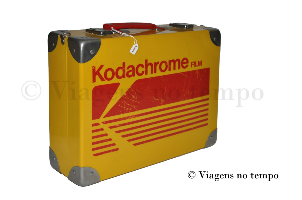 _DSC8389 - Mala publicitária Kodachrome e Ektachr