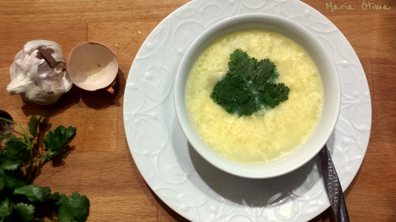 Sopa de ovo Maria Ótima