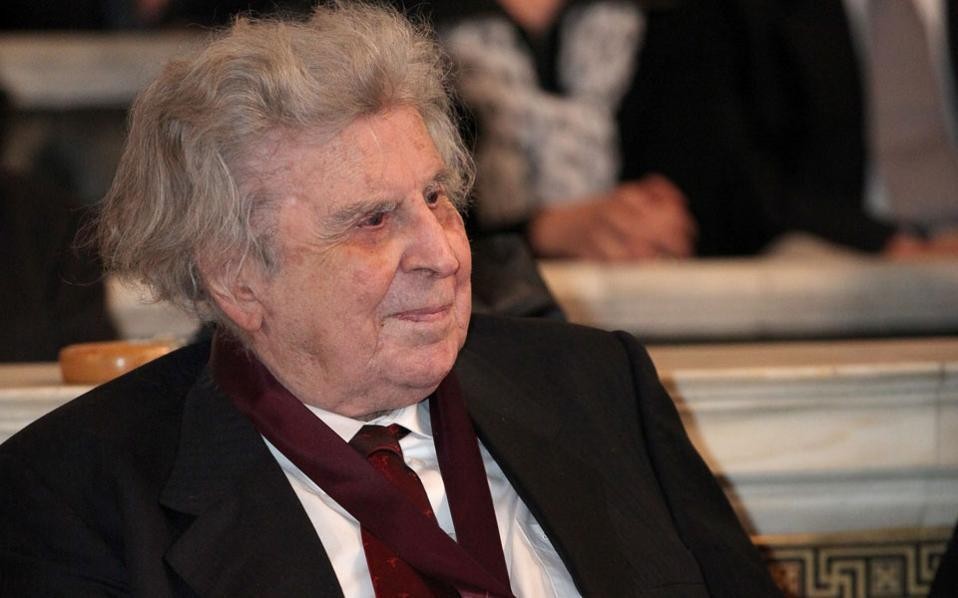 mikistheodorakis.jpg