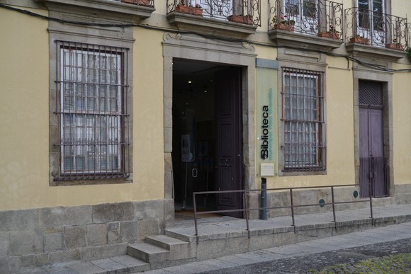 Guimaraes_Biblioteca_Municipal