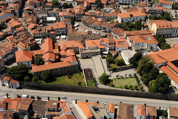 Guimaraes_Muralha