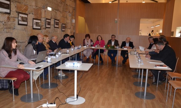 Comissão Científica reuniu hoje na Casa do Tempo