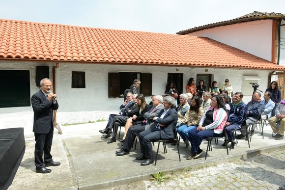 Guimaraes_CASFIG_Cruz_Pedra
