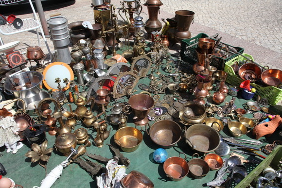 Feira de Antiguidades e Velharias