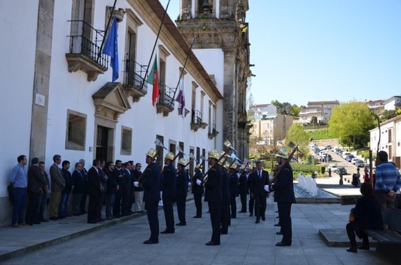 Sessão solene evocativa do 25 de Abril em Cabecei