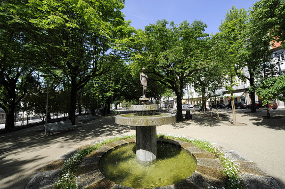 Guimaraes_Alameda_Sao_Damaso