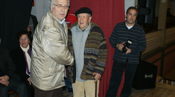 fb_q2TQ4an6kZDHGrQi5BRI