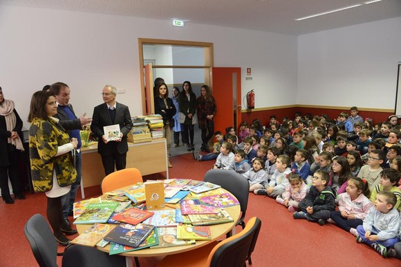 Guimaraes_Centro_Escolar_Ronfe