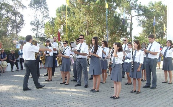 1010377_566169963424817_1431530072_n