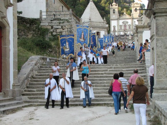 314269_418402414884394_1842115902_n