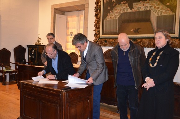 Presidentes de Junta assinam acordos de execução