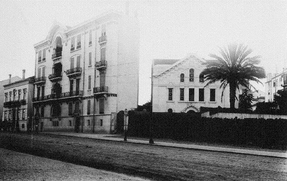 428777_407977472585644_1198905028_n