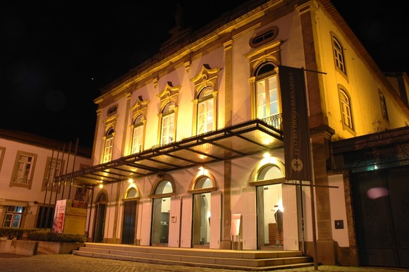 Teatro Diogo Bernardes Noite
