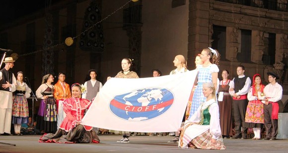 1239913_10202125127316226_1090565008_n