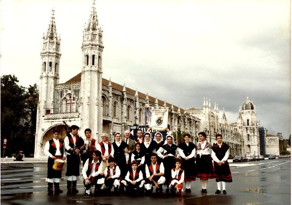 381059_1716273523451_1736637627_910071_560933072_n