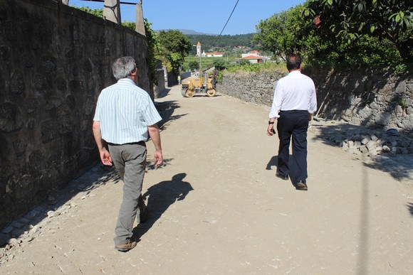 Obras de Saneamento e Pavimentação Riba de Ânco