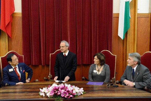 Guimaraes_Visita_Lions_Internacional