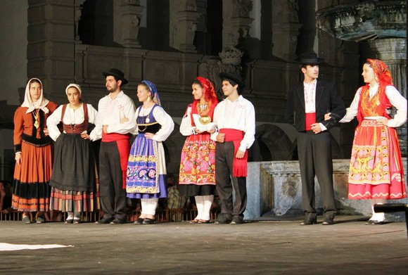 1238330_10202125120556057_223145935_n