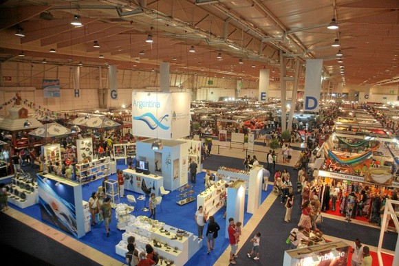 299021_549476481732230_1342586056_n