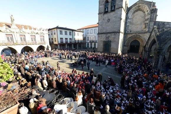 Guimaraes_Reis_Criancas
