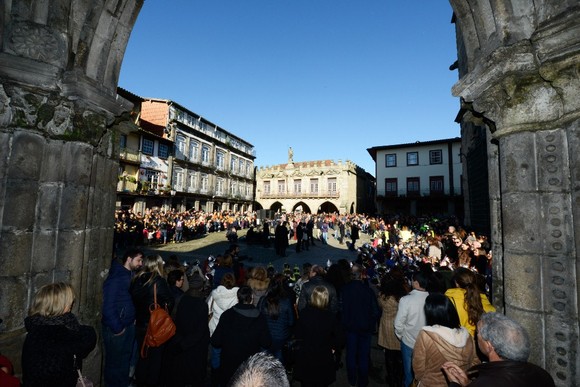 Guimaraes_Reisadas_Criancas