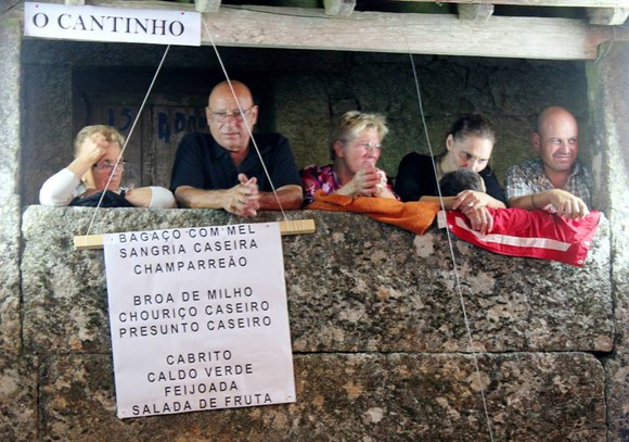 1239763_10202131555356923_1004547055_n