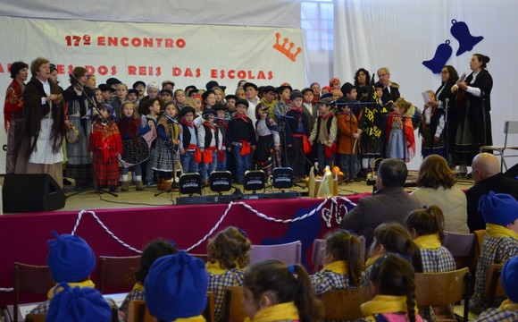 Reis das Escolas inebriaram numeroso público com 