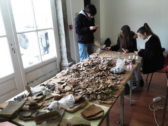 Tratamento achados arqueologicos de via cova 1