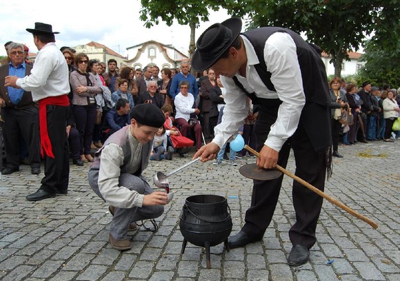 U. Mazedo Cortes 06 (Large)