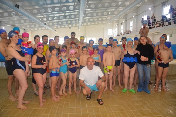 Torneio de Natação - Piscina Municipal de Cabece