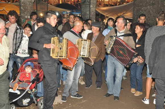 377340_458395434181776_62067593_n