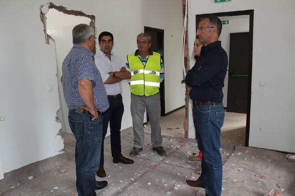 visita à obra da EB1 de Venade (1)