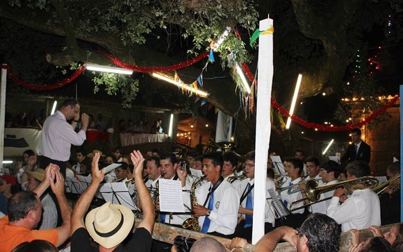 1011481_10202131545356673_135414099_n