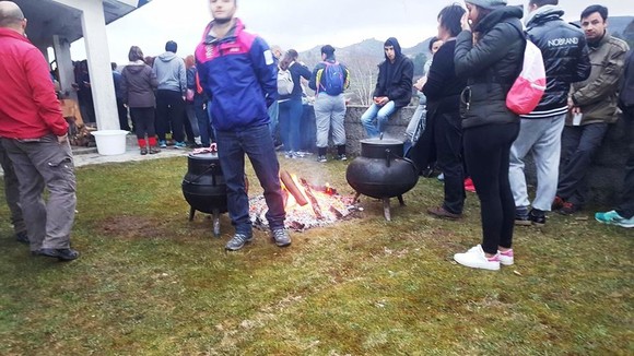 12721556_1242984625731599_1975630282_n