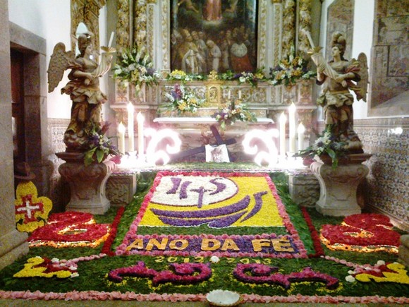 564473_512654852130922_297191397_n