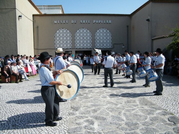 226571_10150606299360442_6227824_n