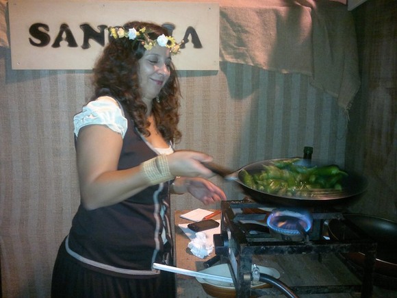 962980_585446574851749_263710641_n