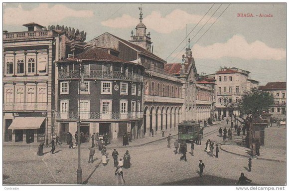 162744_120077231394632_100001770675048_140933_7016