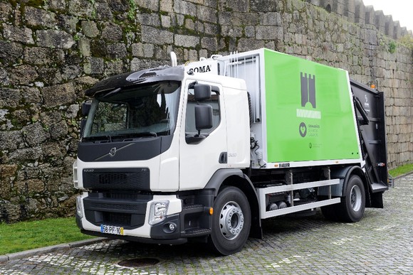 Guimaraes_Viatura_Residuos_Urbanos