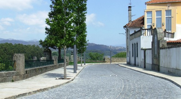 Alameda General Humberto Delgado