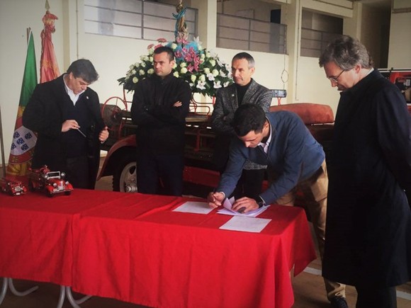 12336190_1231687290179869_652514727_n