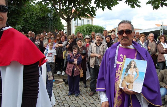 U. Ceivães Badim 05 (Large)