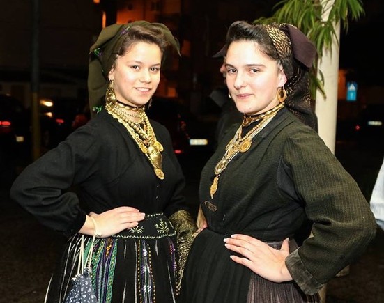 384268_1062014200508915_1443178315285290286_n