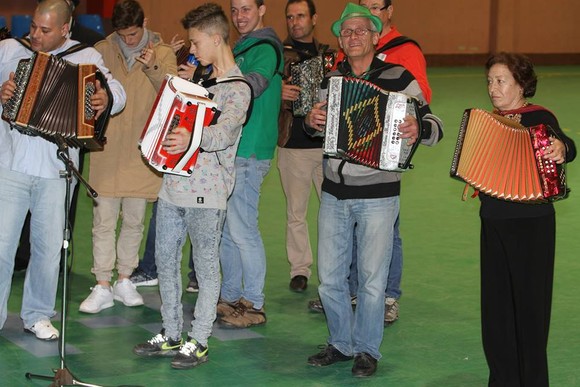 12527693_1045613222149013_1365319218_n