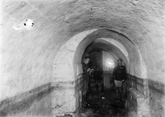 10698639_861795073840444_6198041353554018058_n