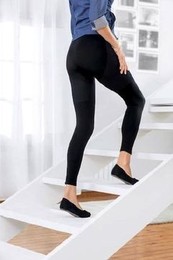 nivea-leggins.jpg