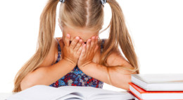 trabalhos-de-casa.jpg trabalhos-de-casa.jpg