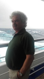 Mar e cabelo revoltos.jpg